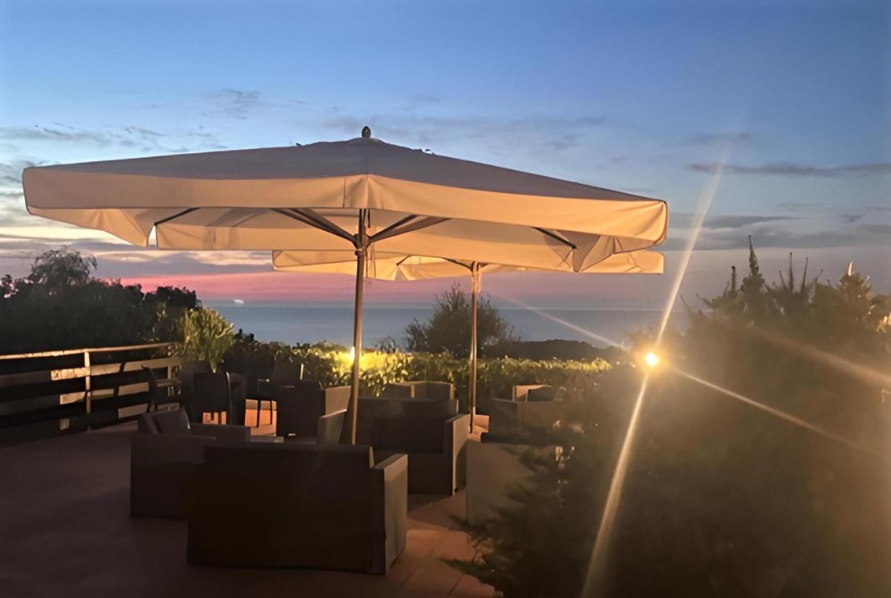 Hotel Horizon Elba Портоферрайо Экстерьер фото