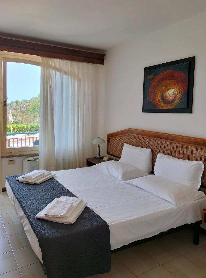 Hotel Horizon Elba Портоферрайо Экстерьер фото